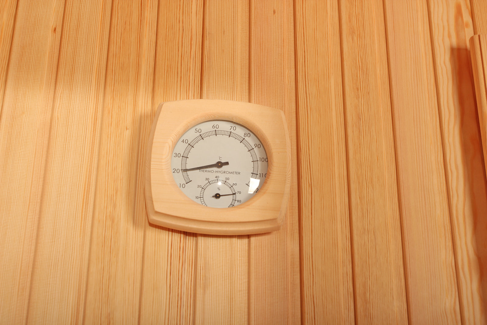 Sauna Lathi Full para 2 Personas , Calefactor y Piedras