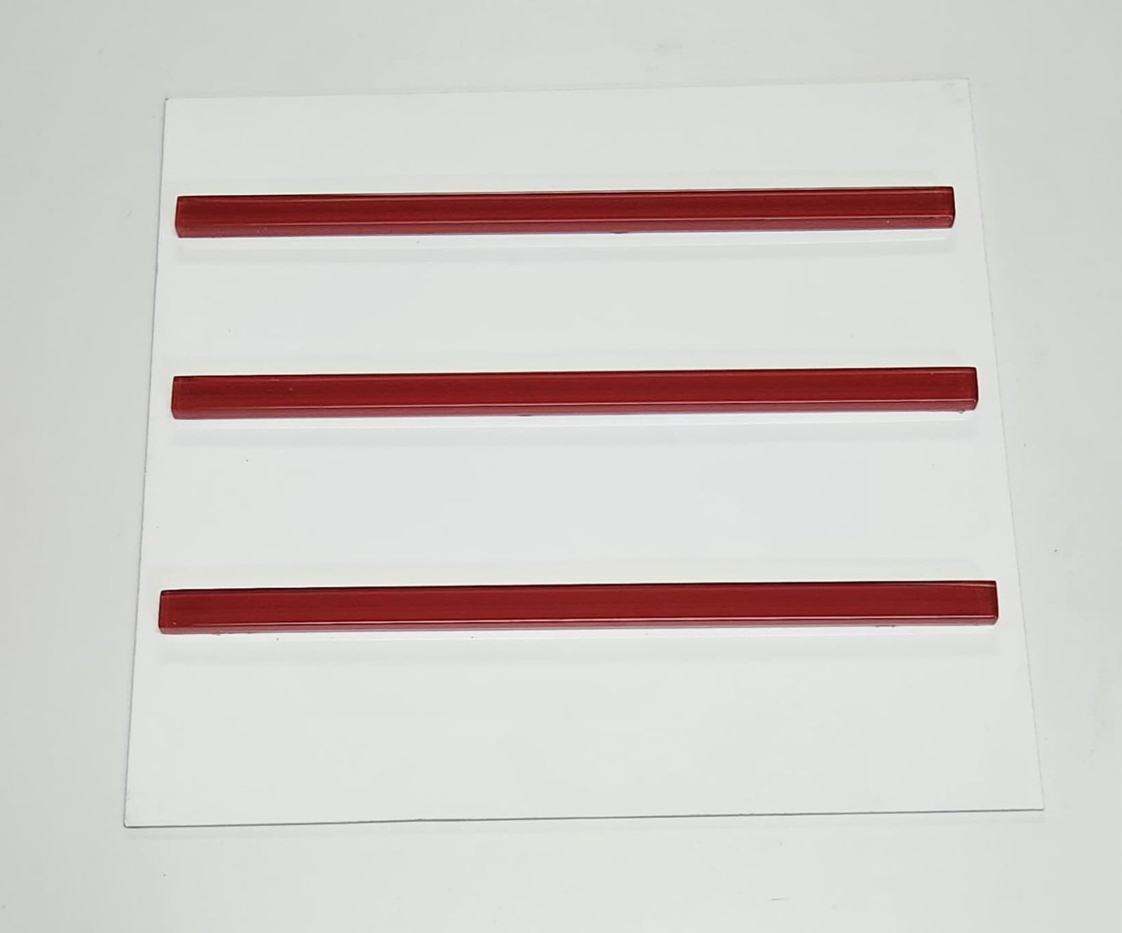 LAPIZ VIDRIO ROJO 2x25 cm (set x 3 unid.)