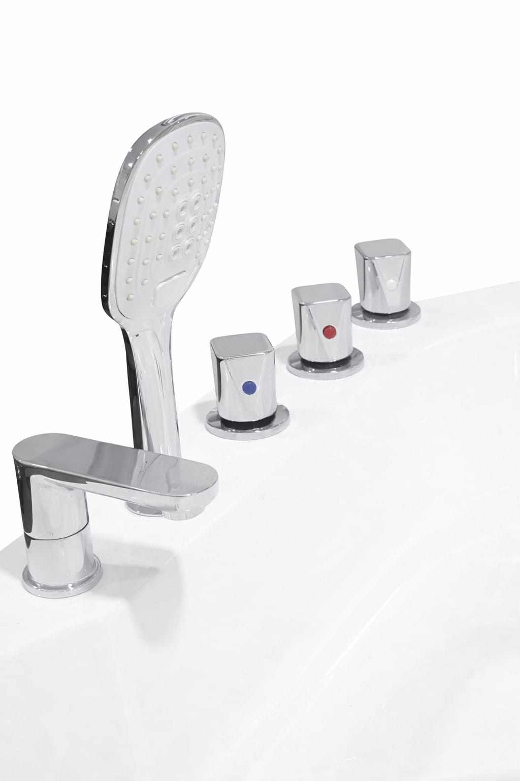 Tina de Hidromasaje Esquinada Creta 150x150 – Líneas Rectas y Equipamiento Premium