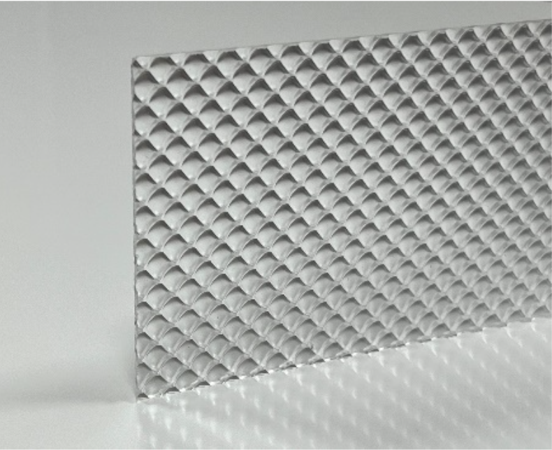 Plancha Polidecorada Prismática Transparente 2.4mm | 121x61cm para Cielos y Luminarias